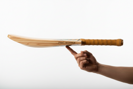 Cricket Bat Balance Explained: Why Pickup Matters More Than Weight